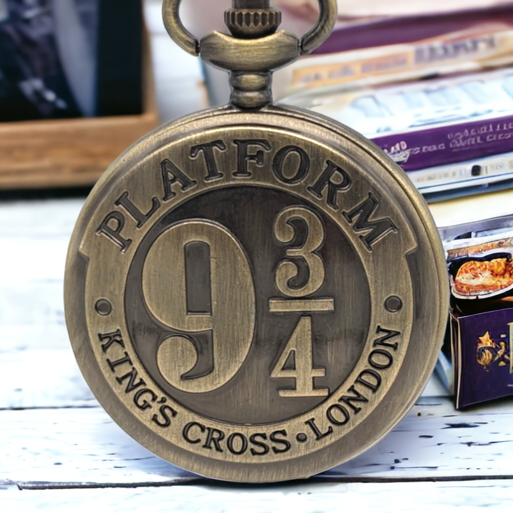 Harry Potter Pocket Watch NEW Gift Platform 9¾ King's Cross Hogwarts Express
